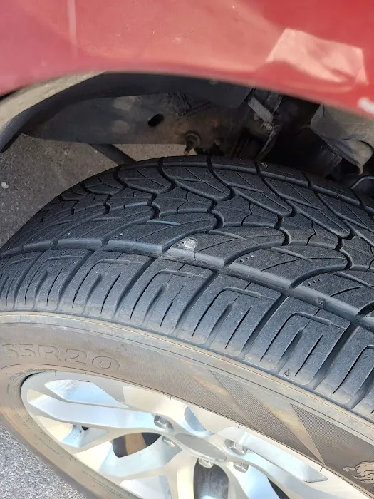 Discount Tire 0