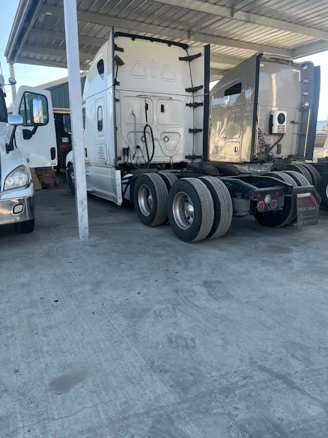 Leo Electric & Truck Repair 3