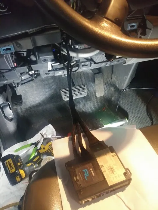 Glass City Sounds Car Audio & Powersports 5