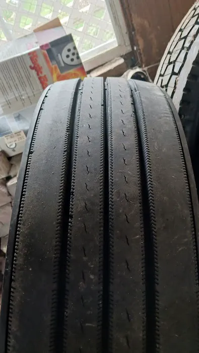 Danner's Road Service ( mobile truck repair ) 2