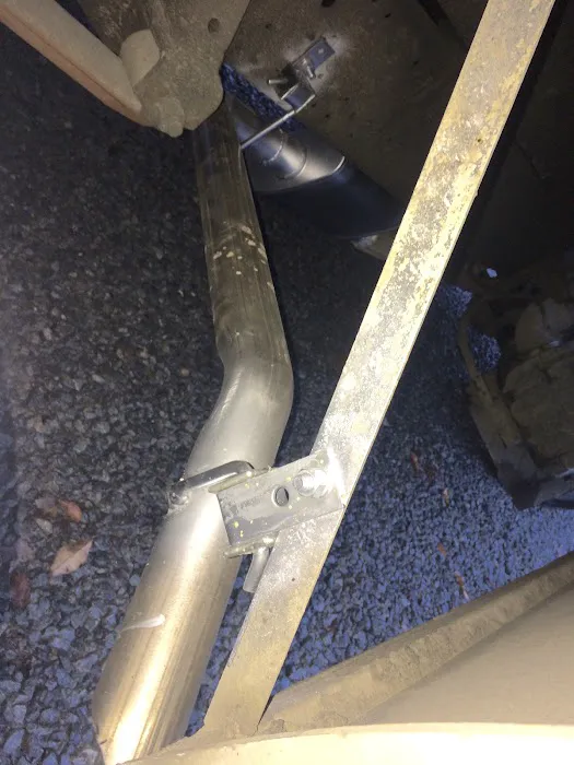 E & E Welding & Exhaust 8