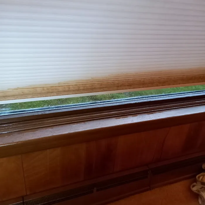 D & S Glass Services Inc. 2