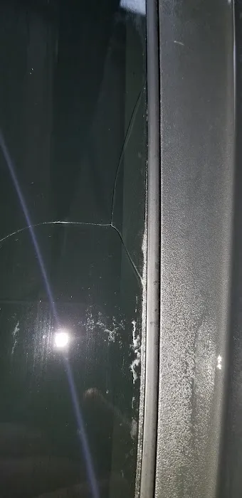 D & S Glass Services Inc. 4
