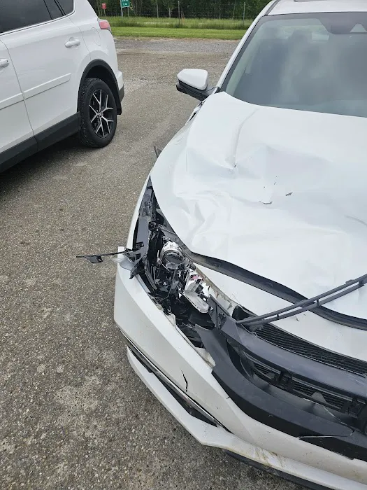 MAE Collision on Middlebranch 0