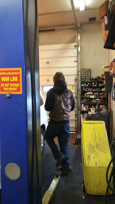Rob's Auto Services 4