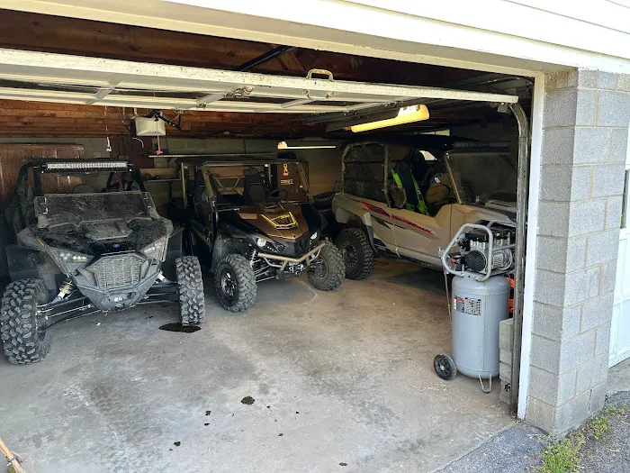 Bretts Garage LLC 7