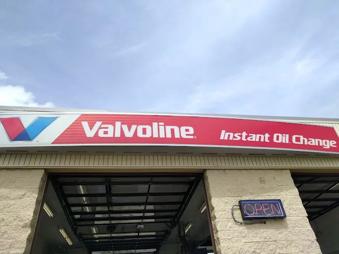 Valvoline Instant Oil Change 9