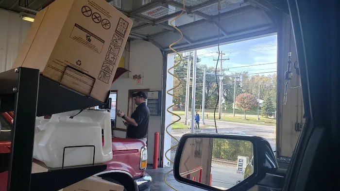 PittStop 10 Minute Oil Change Louisville 2