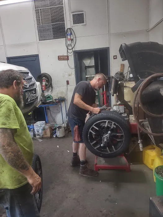 Buckeye Tire 0