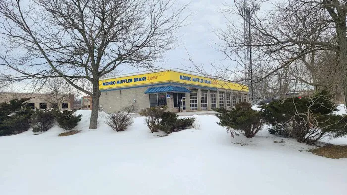 Monro Auto Service and Tire Centers 8