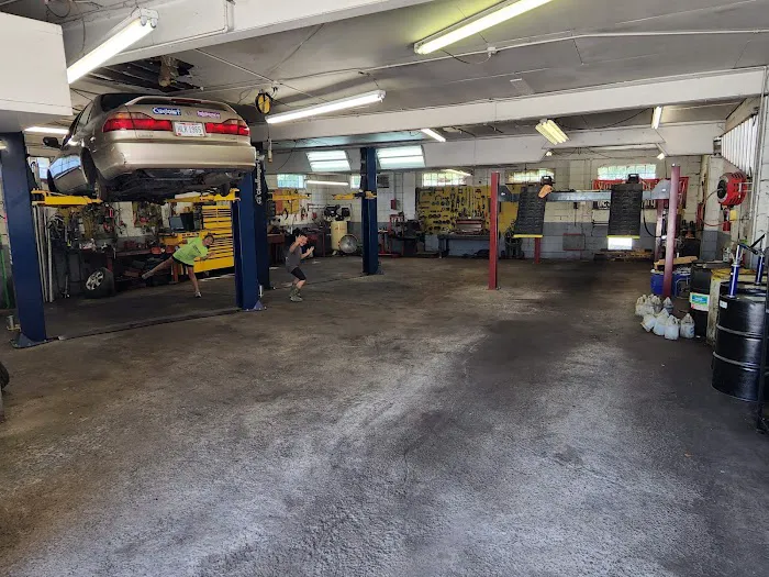 Heredos Auto Service 4