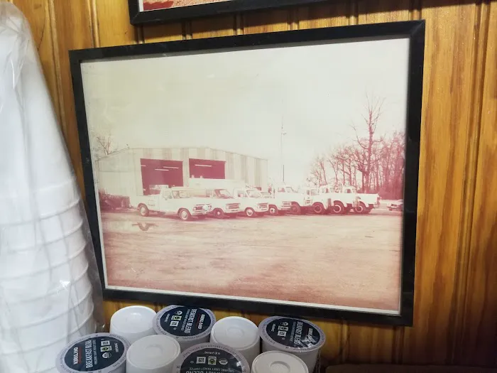 John's Garage Inc 4
