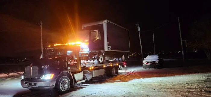 D-1 Truck & Trailer Repair & Towing 0