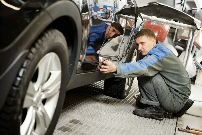 Bill's Automotive Center 7