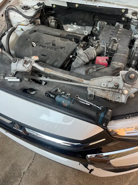 Collin's Mobile Mechanics 1