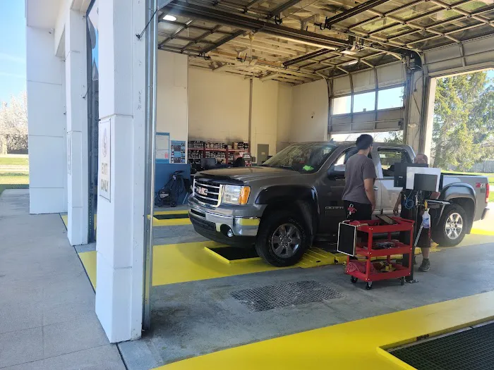 Strickland Brothers 10 Minute Oil Change 4