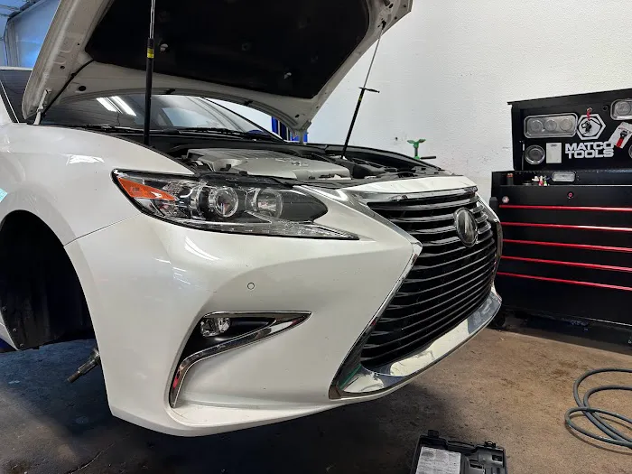Lawsons Automotive & Motorcycle Repair/Performance 2