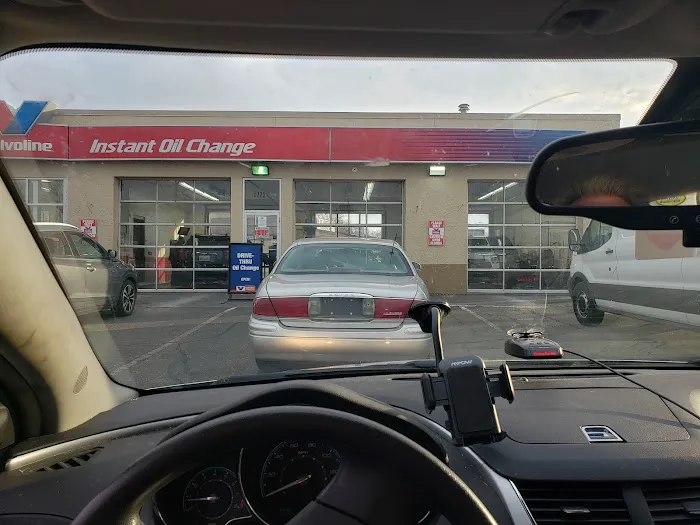 Valvoline Instant Oil Change 7