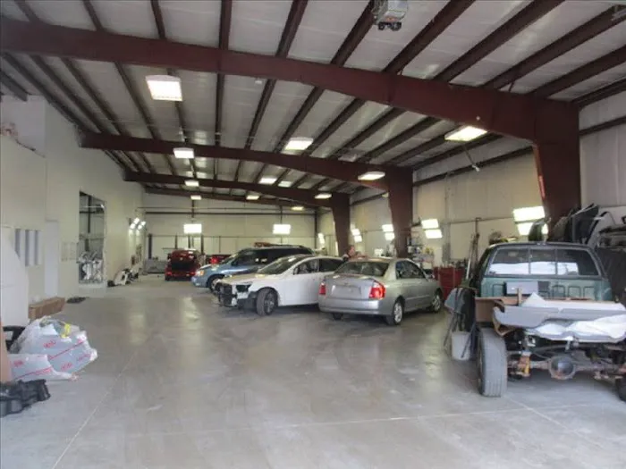 YOUNG'S BODY SHOP 2
