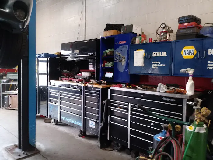 Auto-Lab Complete Car Care Center of Lansing 4
