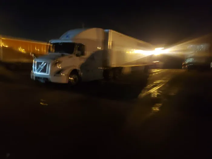 TA Truck Service 3