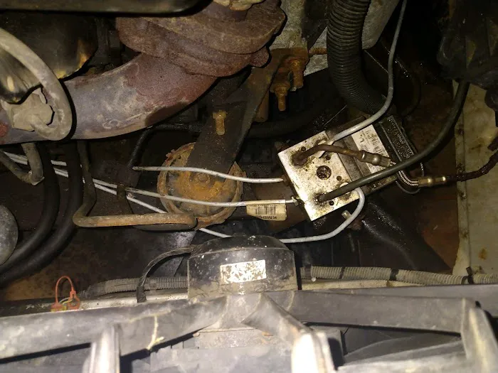 Mussers Auto Service LLC 2