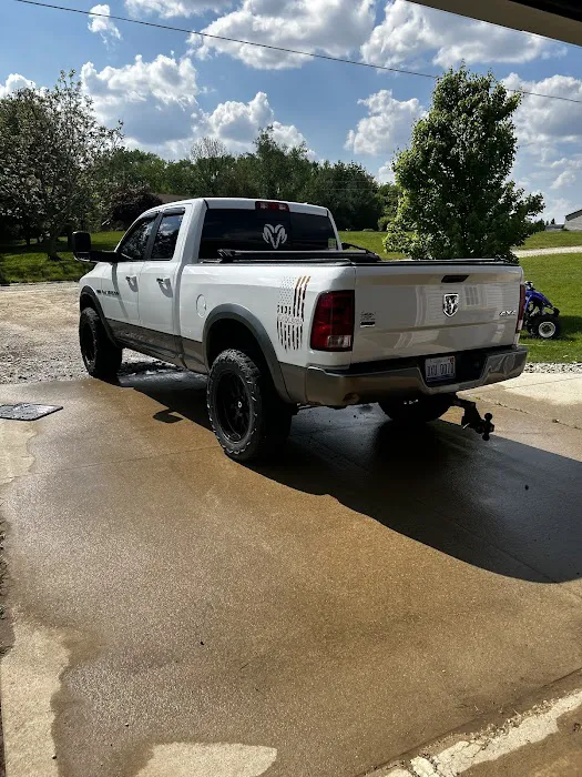 Mussers Auto Service LLC 4