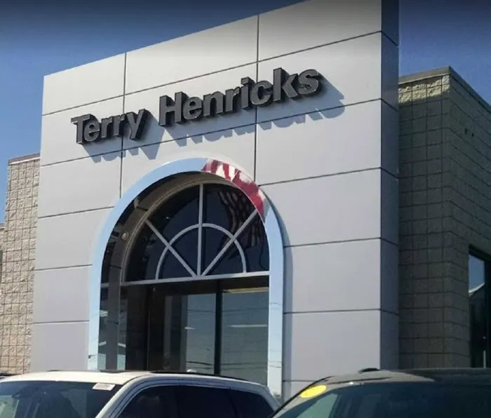 Terry Henricks Chrysler Dodge Jeep RAM Service 0