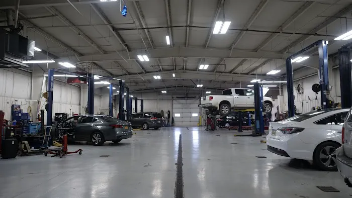 Garber Nissan Service Center 4