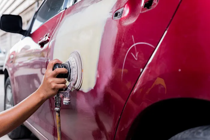 Dubay's Body Shop 0