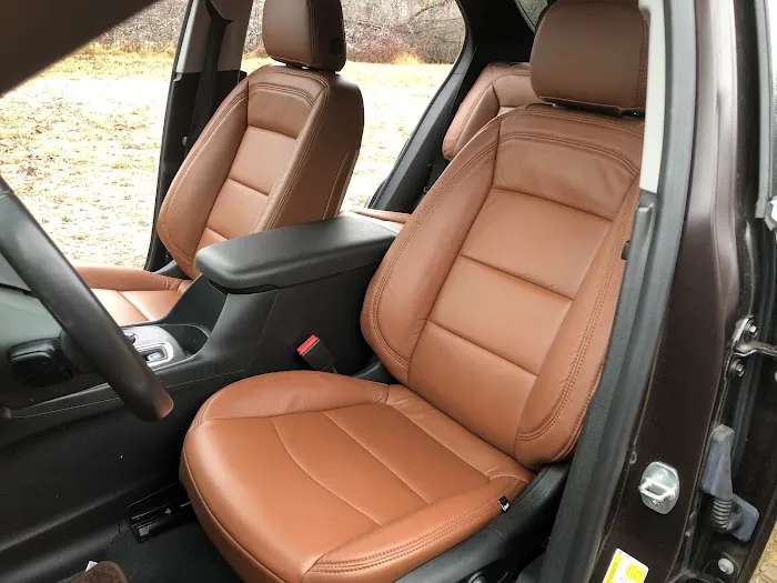 Auto Interior Decorators Inc 3