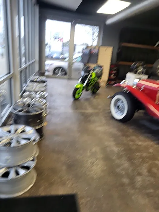 Rapid auto repair & collision 7