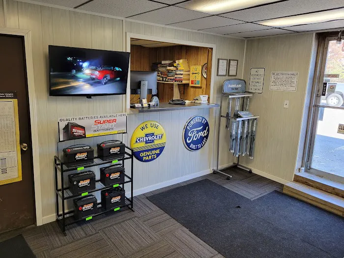 South Division Auto Repair 3