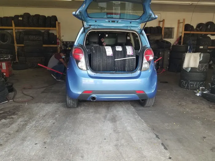 Herrera Tires 0