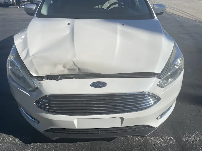AutoTech Collision Service 0