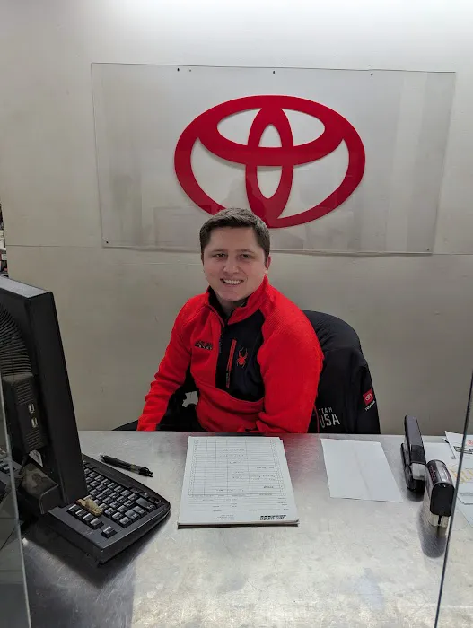 Jim White Toyota Parts 8