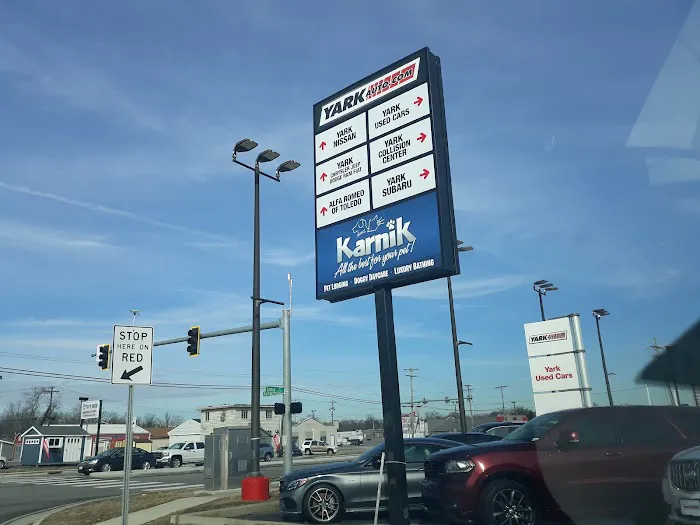 Yark Collision Center 6
