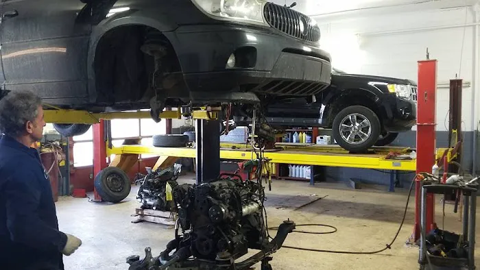Allen Park Car Care 8