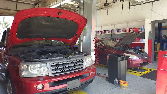 Allen Park Lube Center 0