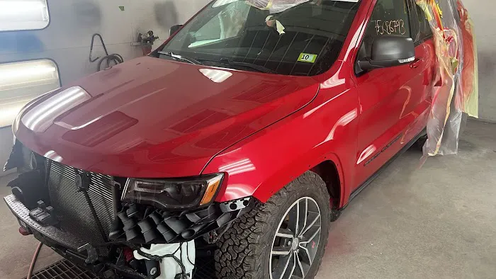 Dix Auto Collision 0