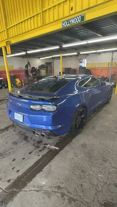 Dix Auto Collision 1