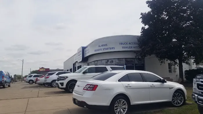 Auto One Glass & Accessories 5