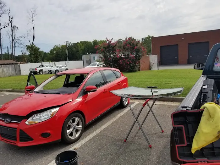 Skyview Auto Glass Garden City 9
