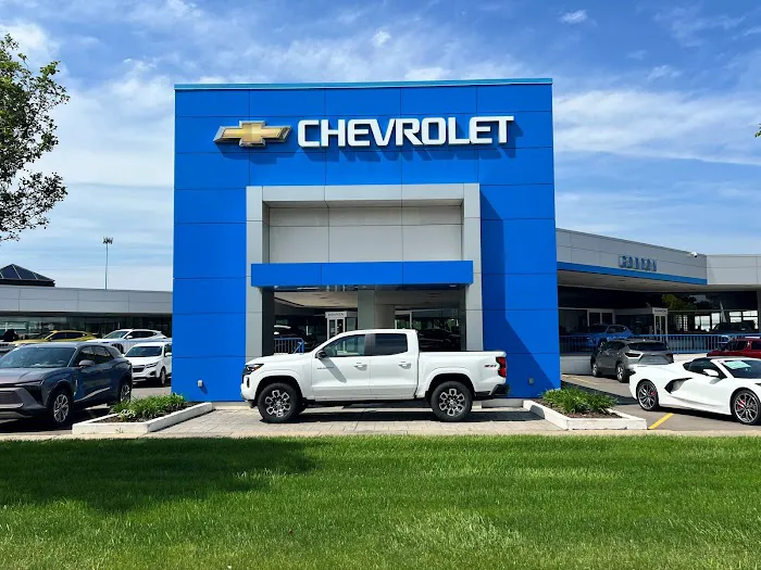 Gordon Chevrolet Collision Center 6
