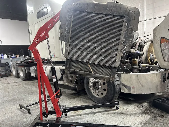 PHANTOM TRUCKS SERVICES 9