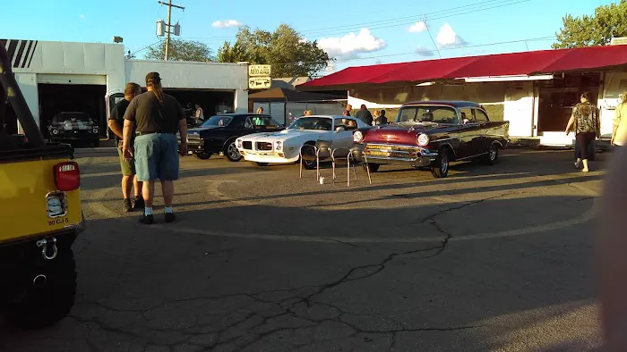 Joe's Rite-Way Auto & Truck Repair 3