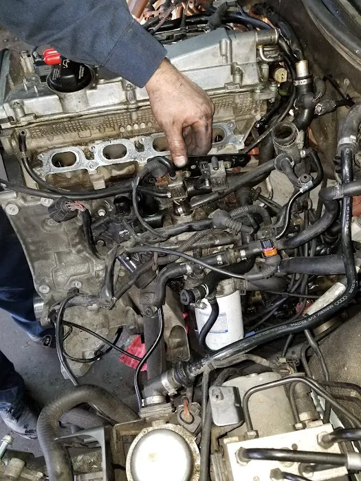 Mike's Tires & Auto Repair 3