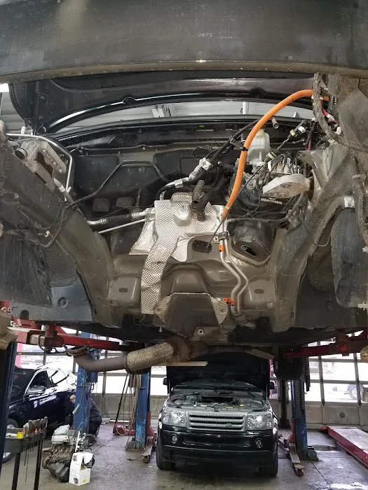 Mike's Tires & Auto Repair 4
