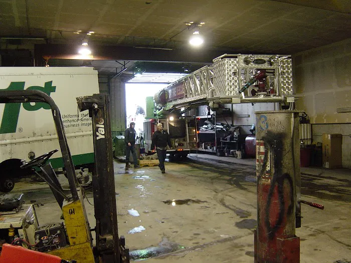 Wiers Fleet Service & Truck Repair Pontiac 9