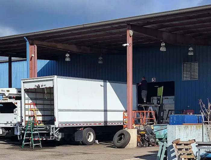 Wiers Fleet Service & Truck Repair Pontiac 2